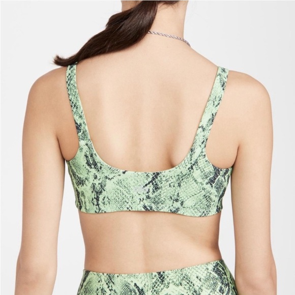 Alo Yoga Vapor Snakeskin Bra. Green size S - Picture 5 of 5
